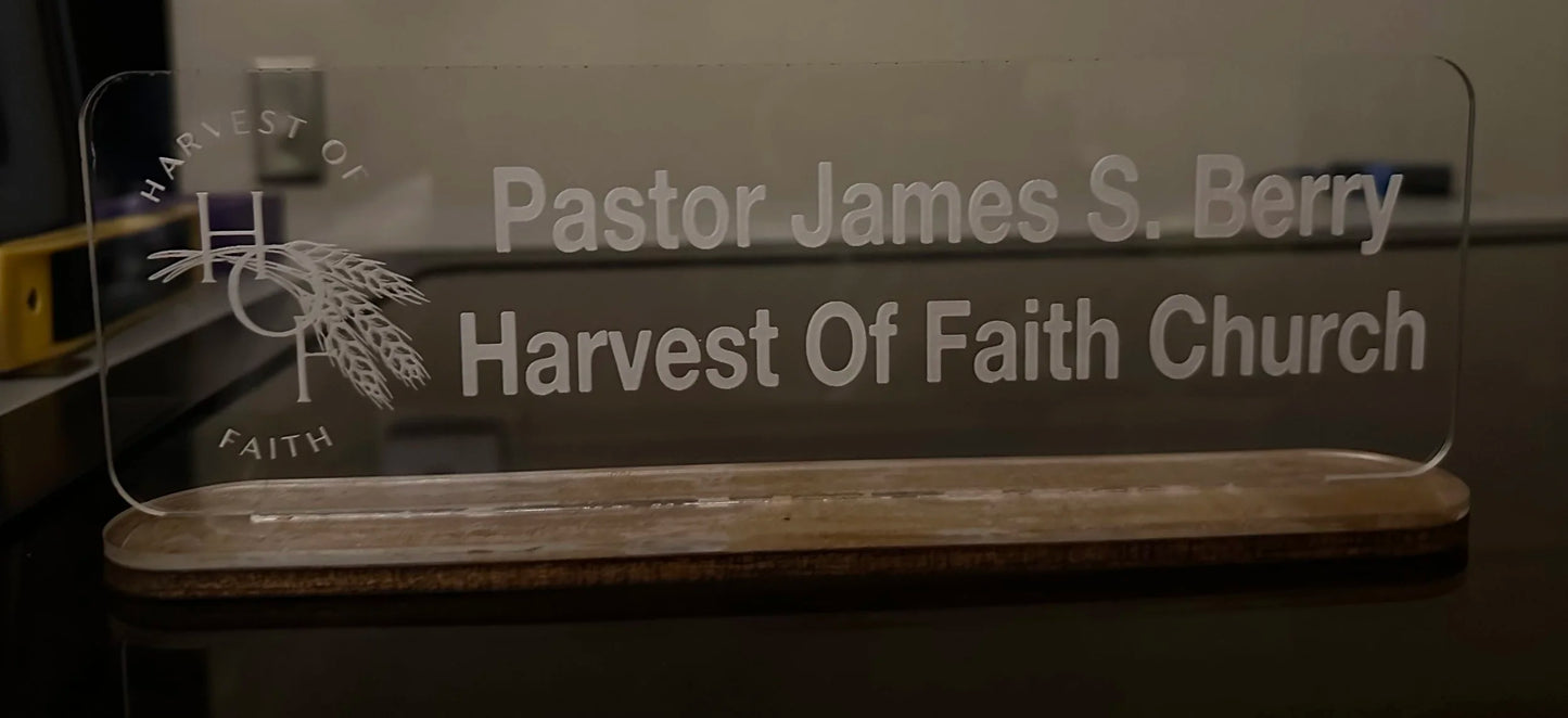 Classy Office Name Stands Plate